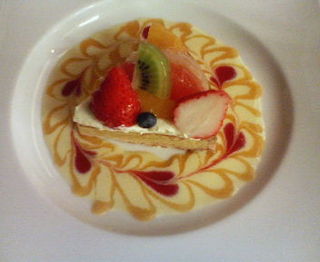 フルーツたっぷりタルト