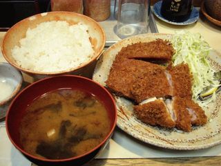 とりかつ＆ハムカツの２品定食