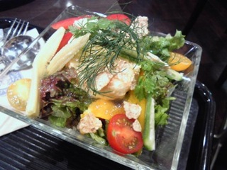 とうもろこしパルフェと雑穀のサラダ