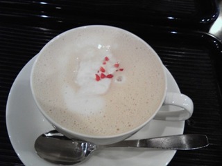 ストロベリーミルクティ