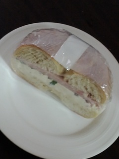 ベーグルサンド豆乳クリーム