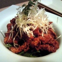 鶏の唐揚げ　油淋鶏ソース