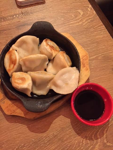 もち皮ギョウザ鉄板焼き