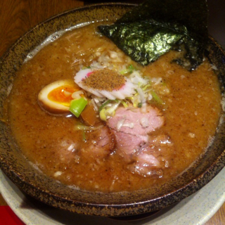 魚介豚骨醤油ラーメン