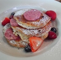 ベリーベリーパンケーキ