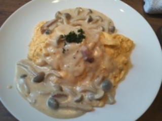 具だくさん！　【　濃　厚　クリームソース　】