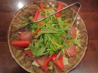 燻製まぐろと水菜のサラダ