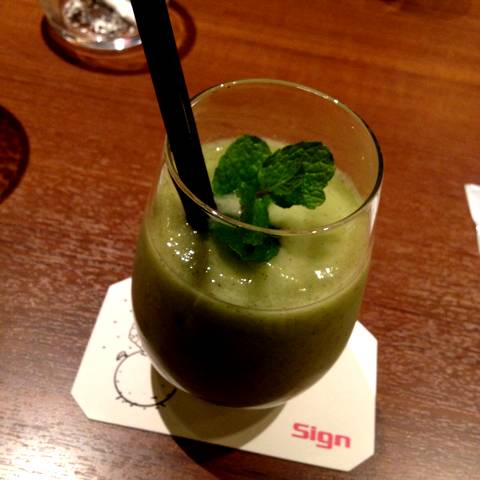 キウイ＆ミントスムージー