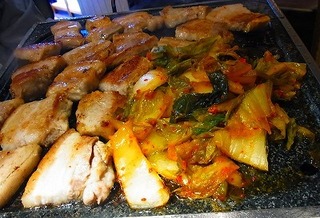 石焼き生三段バラ