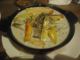 玉川村根菜のゴルゴンゾーラソース