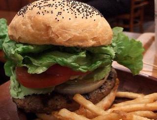 アボカドバーガー