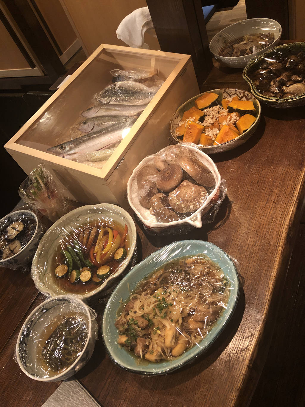 おばんざい、炉端焼き、日本酒