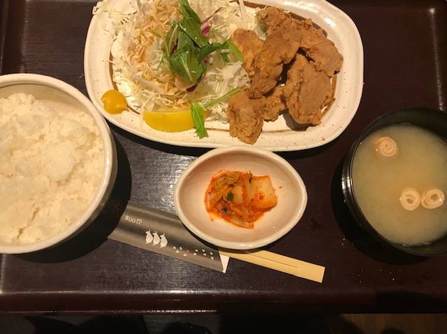 豚のヒレ唐揚げ定食