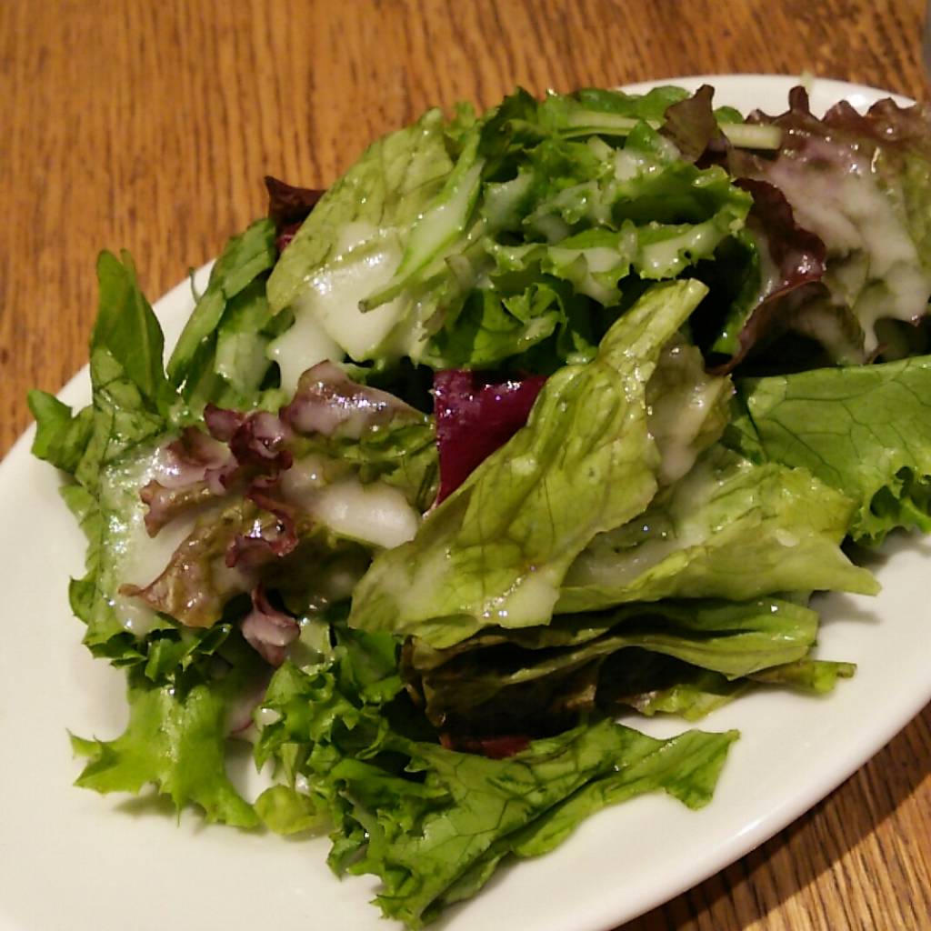 ランチ　サラダ