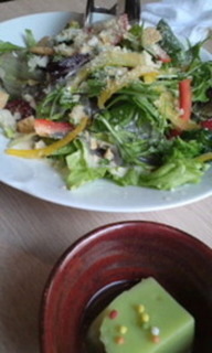 練り胡麻シーザースサラダ