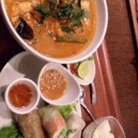 海の幸いっぱいのカレーフォー