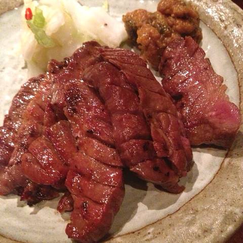 【牛タン焼き　１人前】