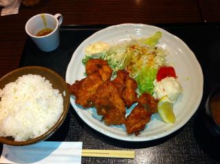 若鶏の唐揚げ定食