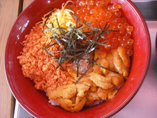 うにいくら丼