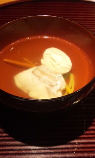 煮物椀（名残り鱧・浅蜊）