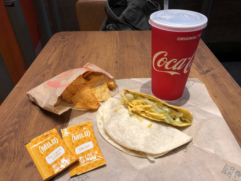 ビーフタコス　コンボ