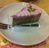 紫芋と抹茶のモンブランケーキ