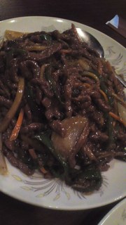 牛肉とピーマンの細切り炒め