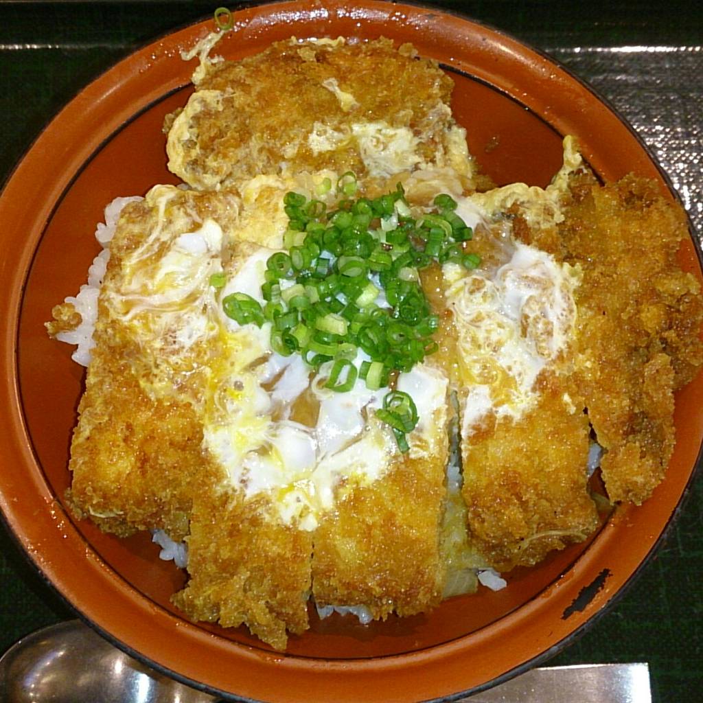 ロースかつ丼（ふつう盛り）