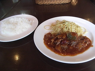 和牛肉の赤ワインシチューランチセット