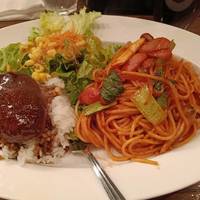 ハンバーグ＆ナポリタン