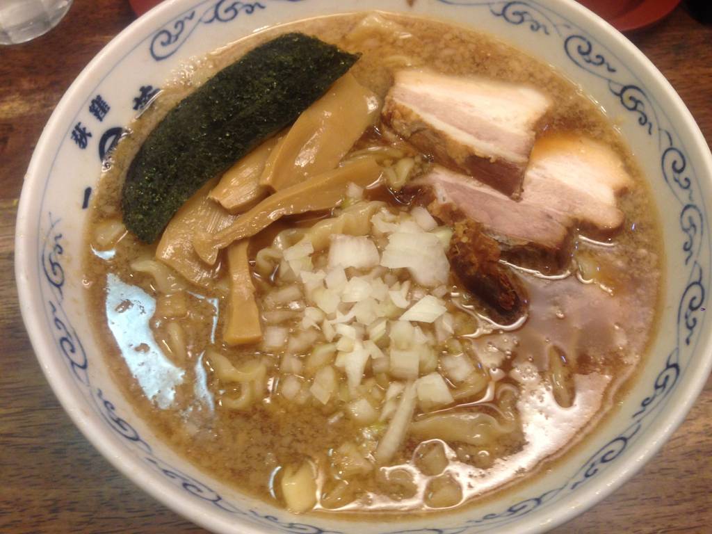 背脂煮干しラーメン