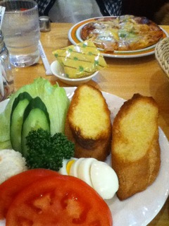 サラダバゲット