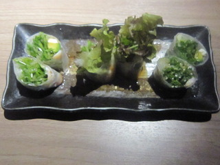 海老とアボカドの生春巻き