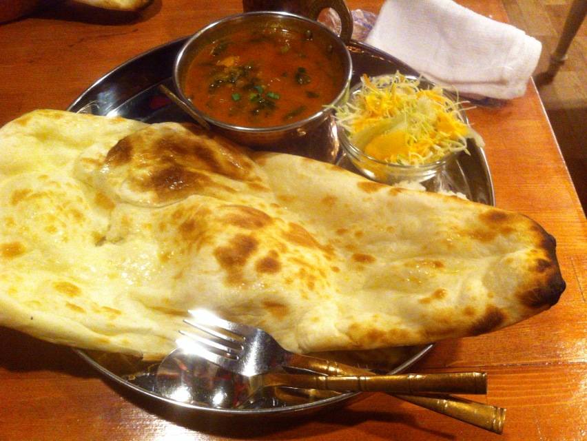 ほうれん草とトマトのカレー