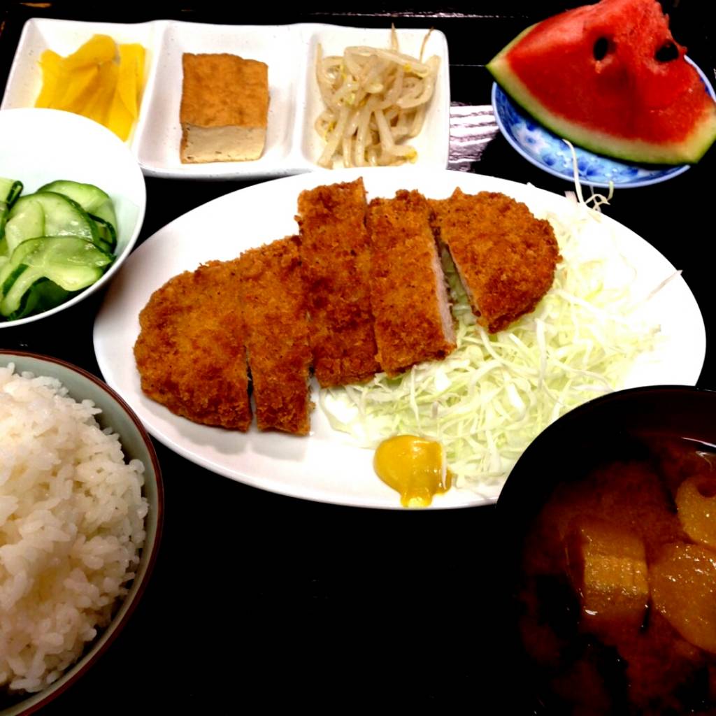豚カツ定食