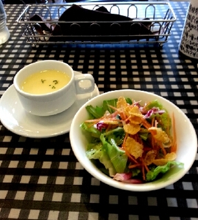 ハンバーグランチ