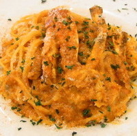 渡り蟹とズッキーニのトマトクリームスパゲ…