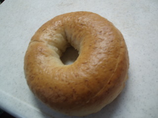 全粒粉ベーグル