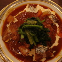 ビーフシチュー煮込みハンバーグ