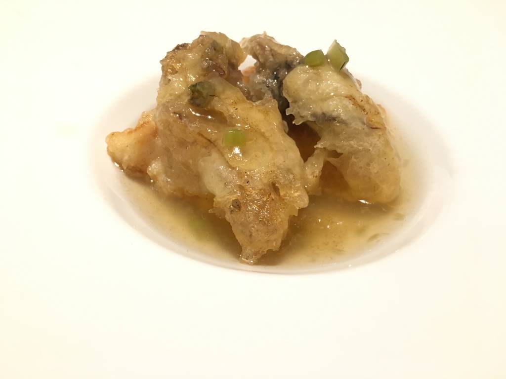 コース（４０００円）写真は、クエと牡蠣のフリットのあんかけ