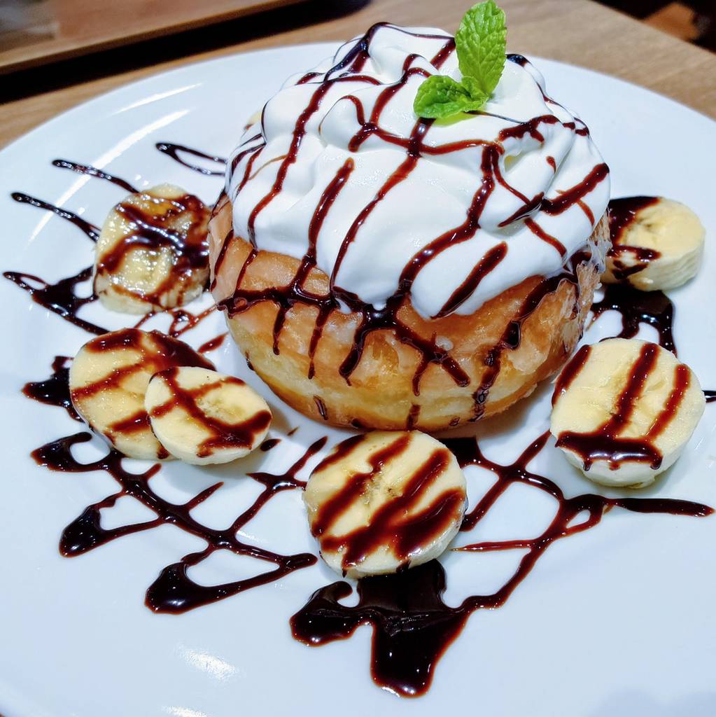 ホイップドーナツチョコバナナ