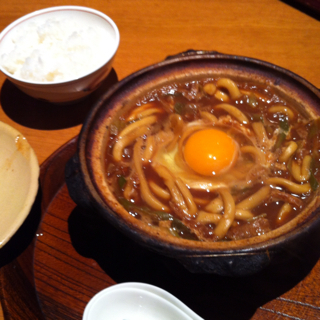 味噌煮込みうどん