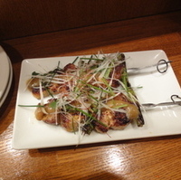 アジアンポークとアスパラガスの串焼き