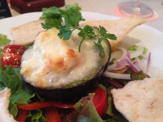 海老とアボガドのチーズ焼き