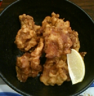 鶏もも肉の唐揚げ