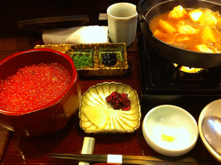 石狩鍋といくら丼