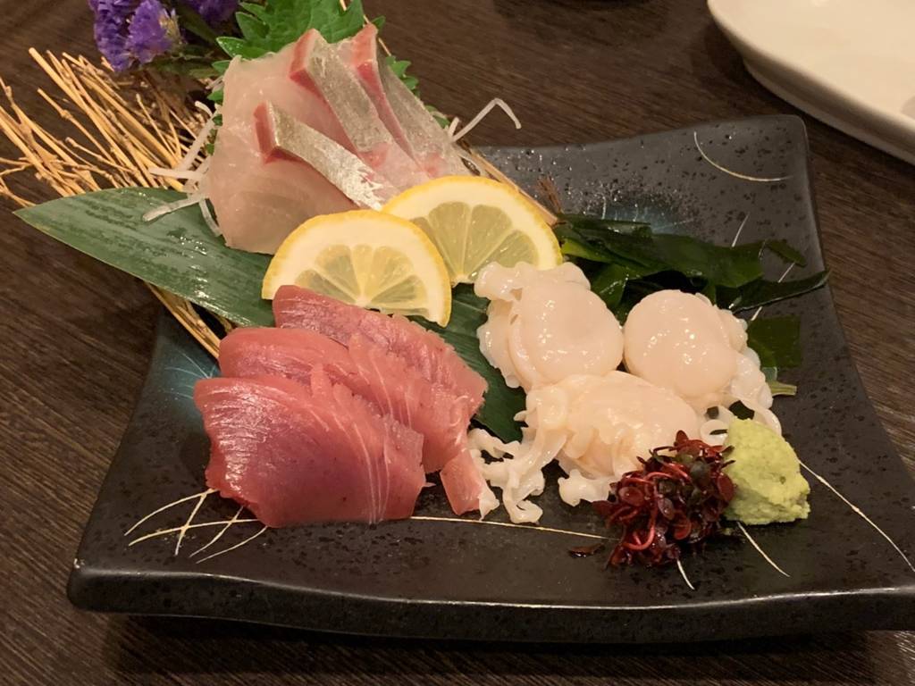 お刺身盛り合わせ