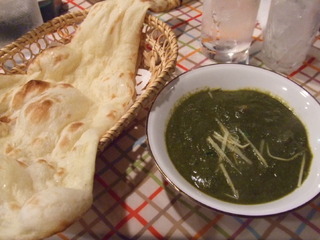 チキン・ほうれん草カレー