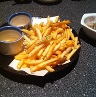 大盛りポテトフライ