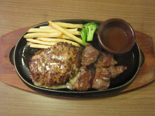 バーグ＆サイコロステーキ